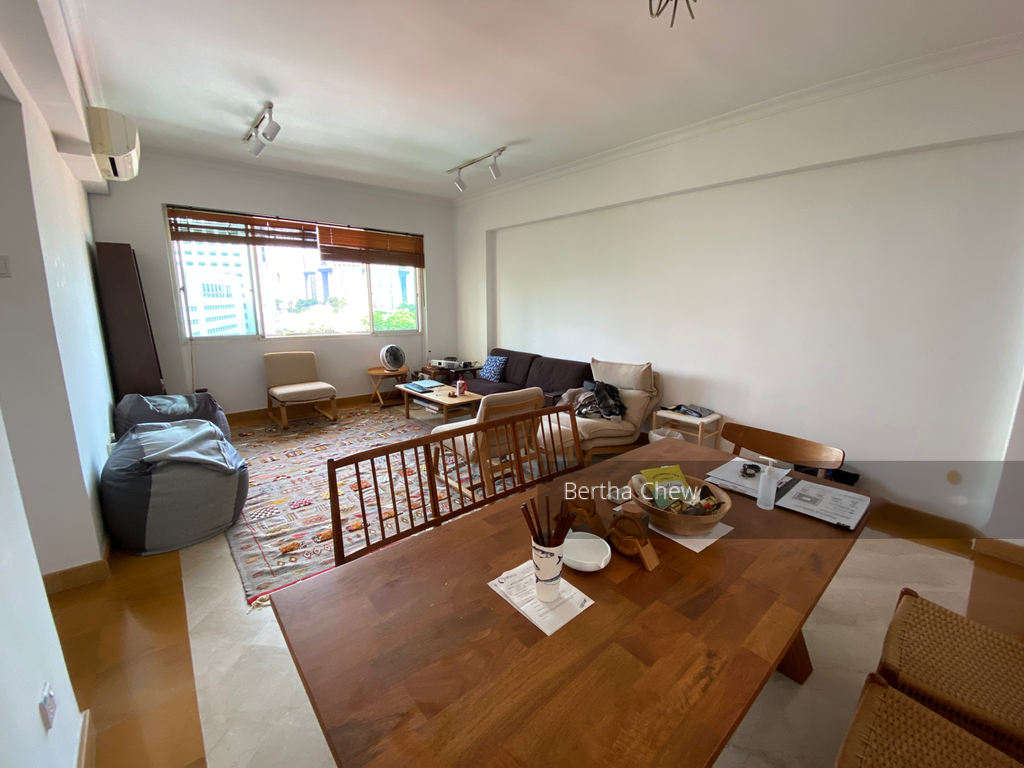 Emerald Garden thumbnail photo